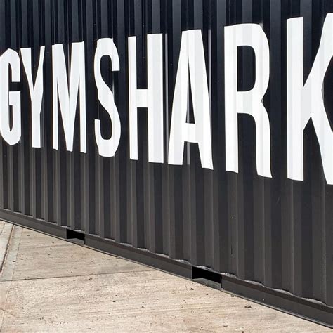 gymshark refunds.